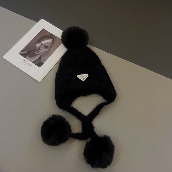 ๐โจAUTHENTICโจ๐Prada hat - Picture 1 of 8